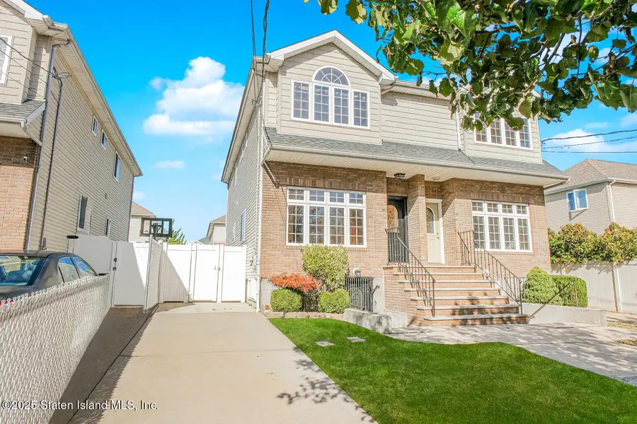 83 Gary Street, Staten Island, NY 10312 - Image #3