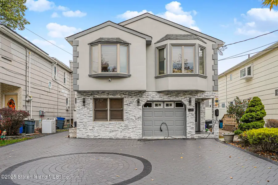 242 Rathbun Avenue, Staten Island, NY 10312 - Image #3