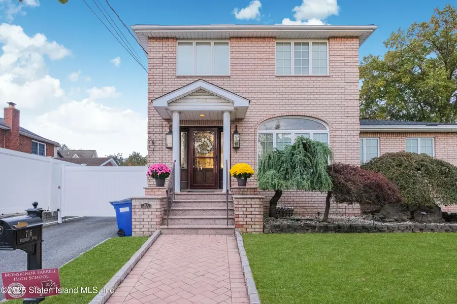 716 Woodrow Road, Staten Island, NY 10312 - Image #2