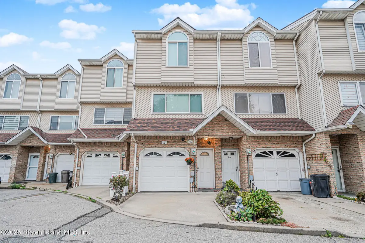 98 Church Avenue, Staten Island, NY 10314 - Image #1