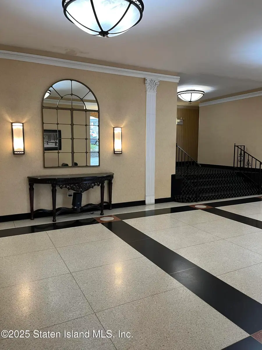 1000 Clove Road #6-O & 6-P, Staten Island, NY 10301 - Image #3