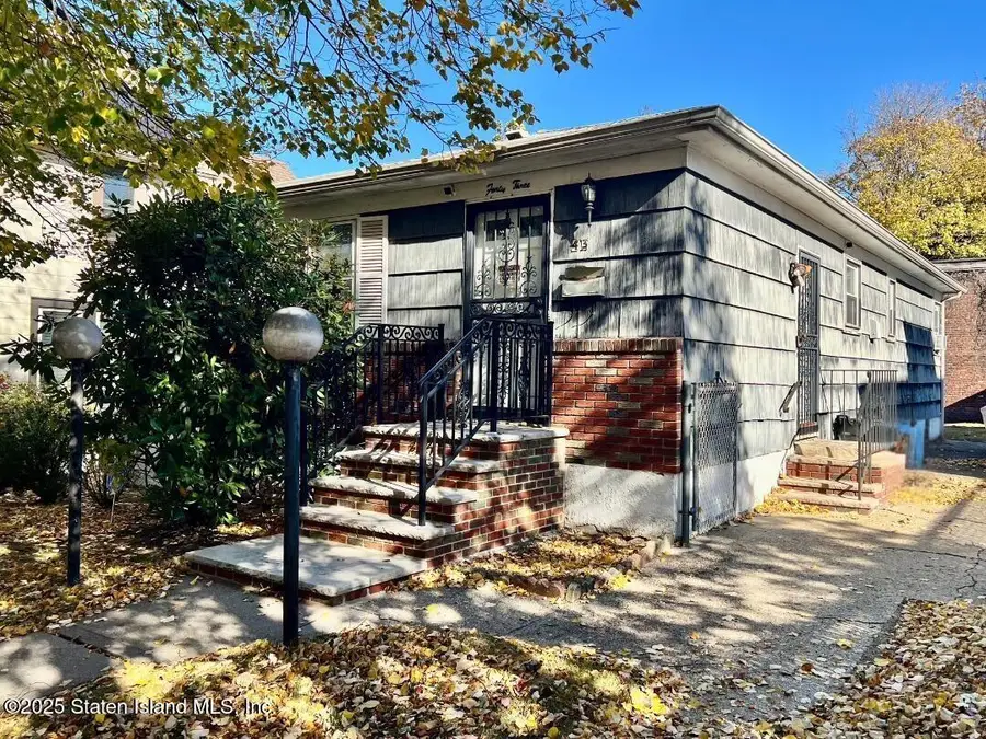 43 Andros Avenue, Staten Island, NY 10303 - Image #2
