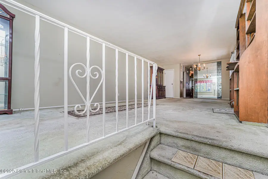 457 Jefferson Avenue, Staten Island, NY 10306 - Image #3