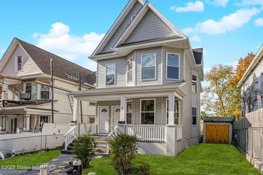 7 Rosewood Place, Staten Island, NY 10304 - Image #2