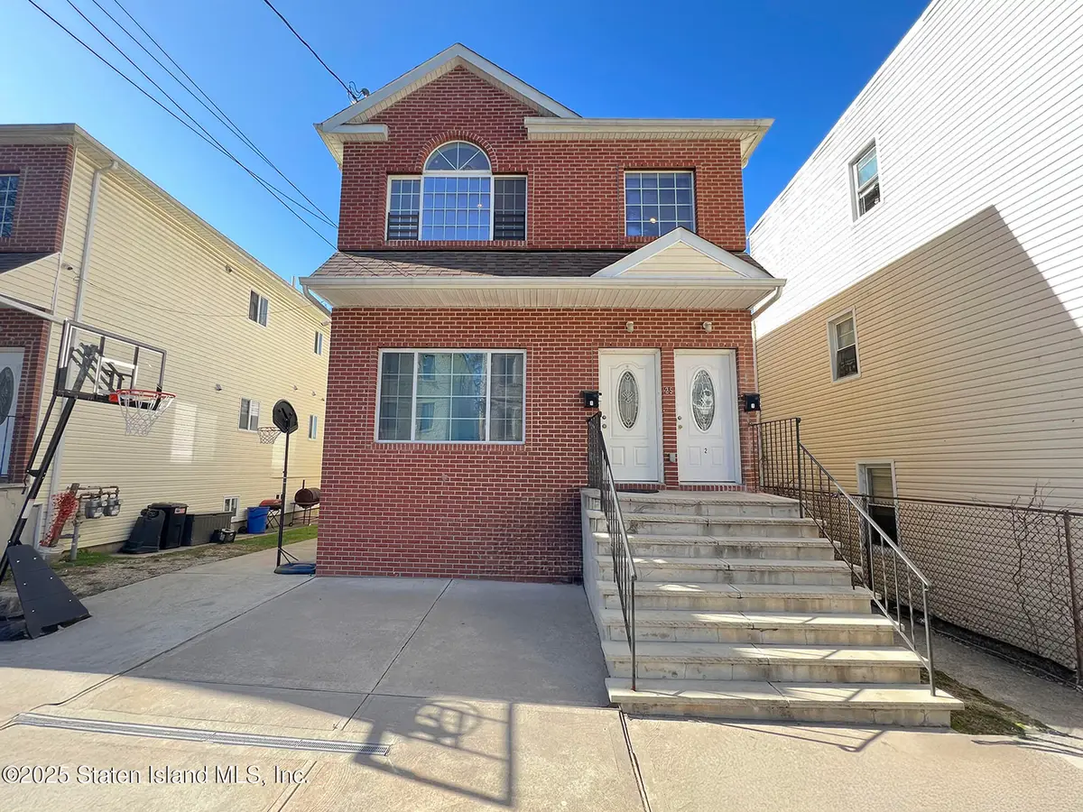 25 Stanley Avenue, Staten Island, NY 10301 - Image #1