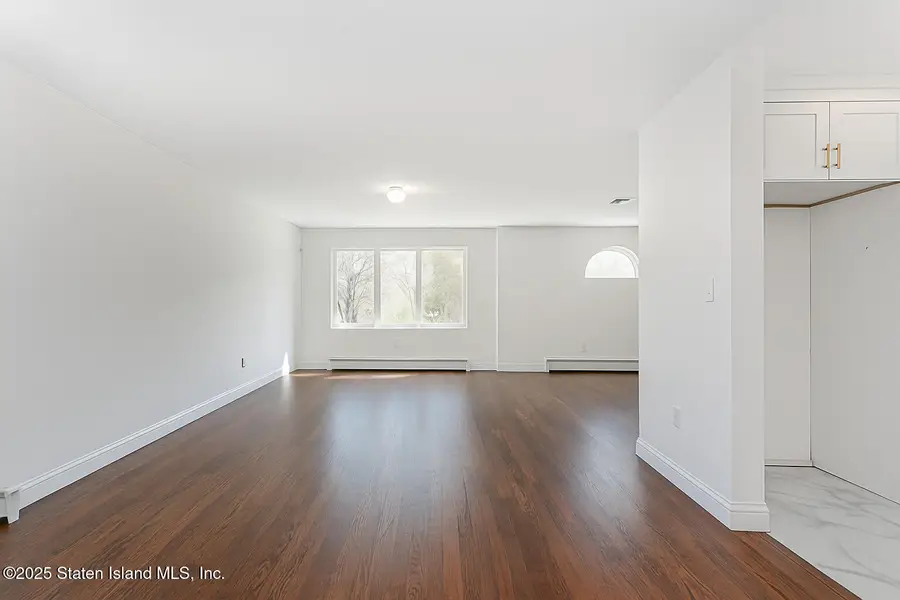 98 Alverson Avenue, Staten Island, NY 10309 - Image #2