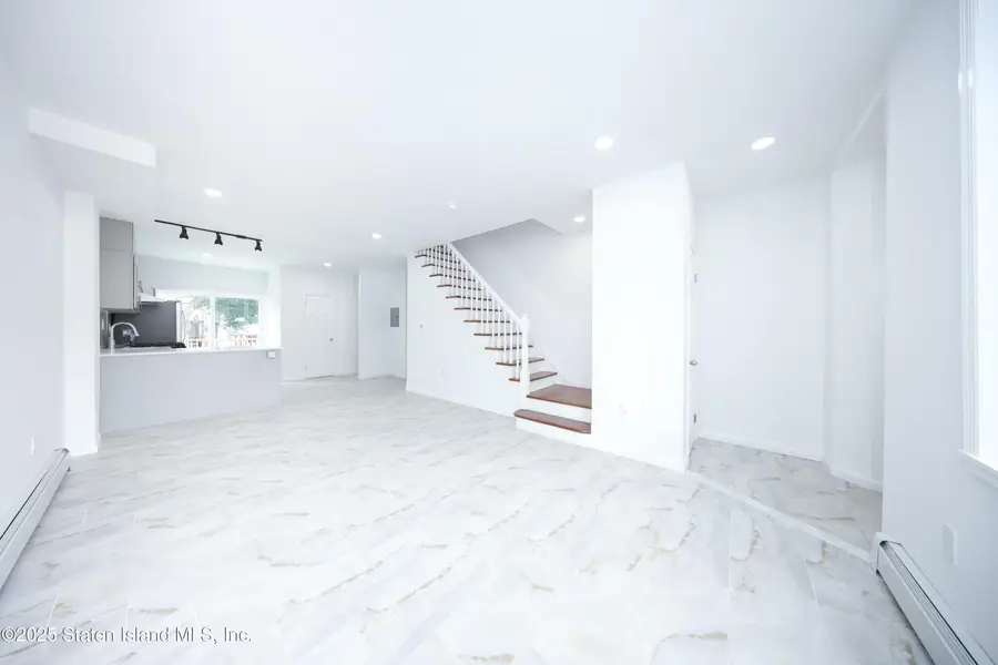 2225 E 27th Street, Brooklyn, NY 11229 - Image #3