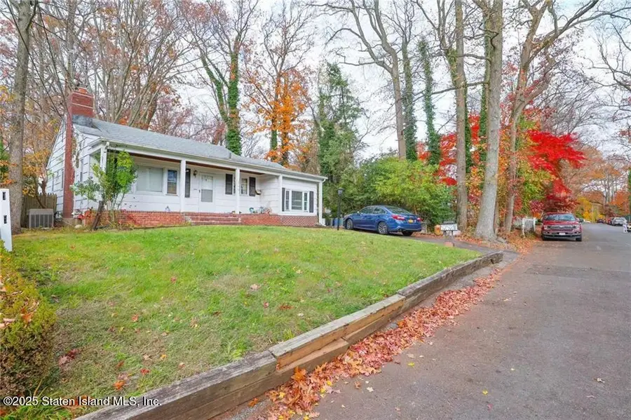 267 Edinboro Road, Staten Island, NY 10306 - Image #2