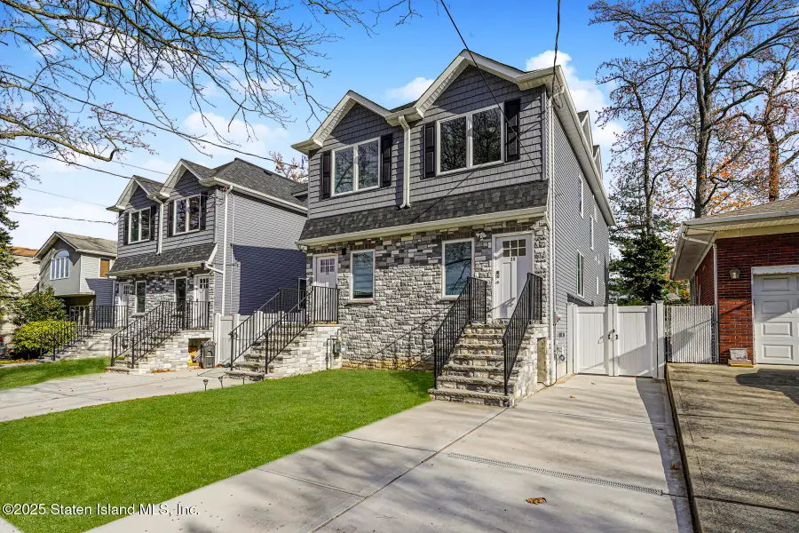 25 Ardmore Avenue, Staten Island, NY 10314 - Image #2
