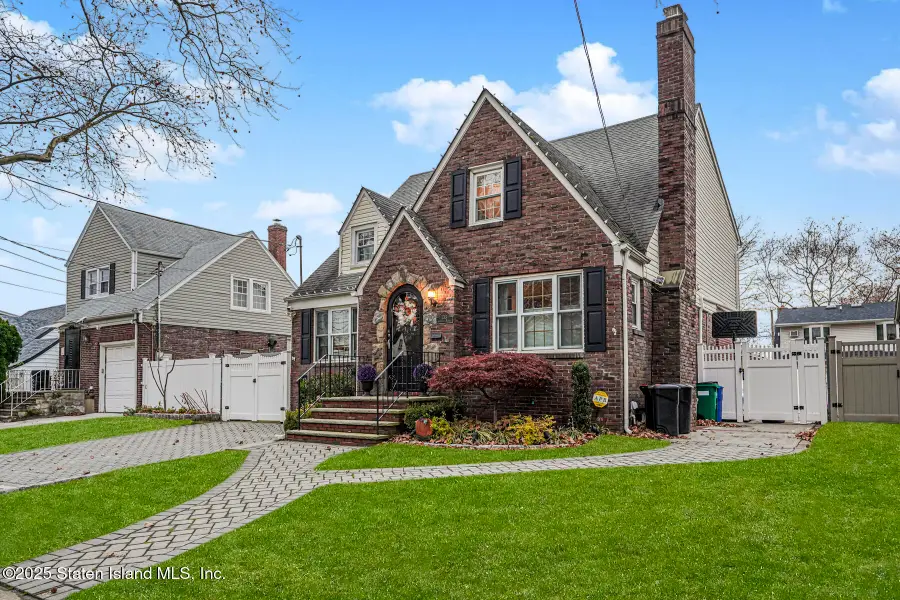 133 Goodwin Avenue, Staten Island, NY 10314 - Image #3