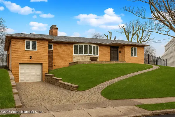 24 Ward Avenue, Staten Island, NY 10304