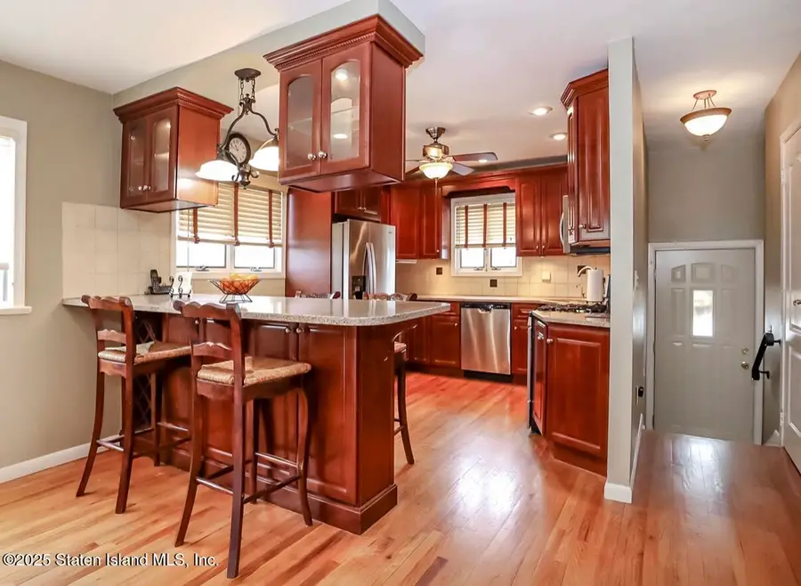 55 Amber Street, Staten Island, NY 10306 - Image #3