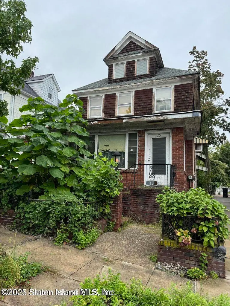 15 Roosevelt Street, Staten Island, NY 10304 - #2
