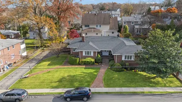 725 Davis Avenue, Staten Island, NY 10310