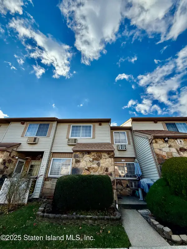 19 Tiger Court, Staten Island, NY 10314