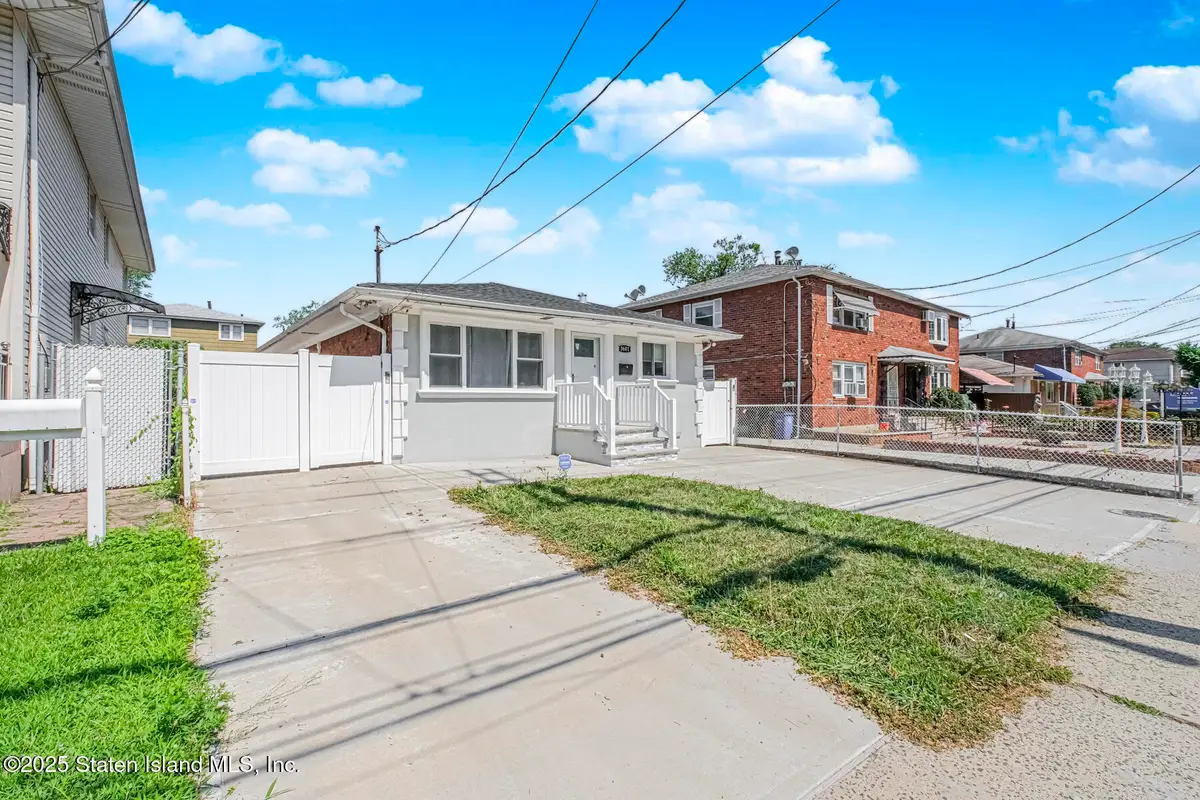 3601 Hylan Boulevard, Staten Island, NY 10308 - #1