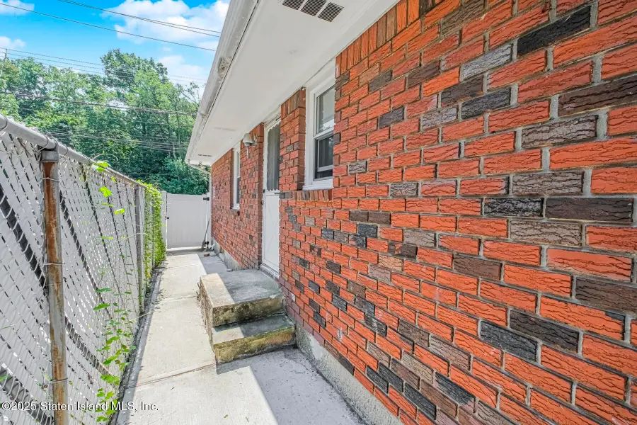3601 Hylan Boulevard, Staten Island, NY 10308 - #3