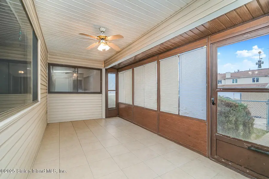 22 Regis Drive, Staten Island, NY 10314 - Image #3