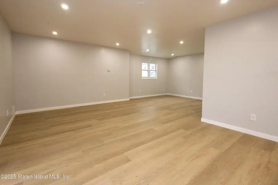 18 Albert Court, Staten Island, NY 10303 - #2