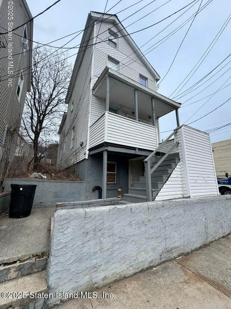 282 Targee Street, Staten Island, NY 10304 - Image #1