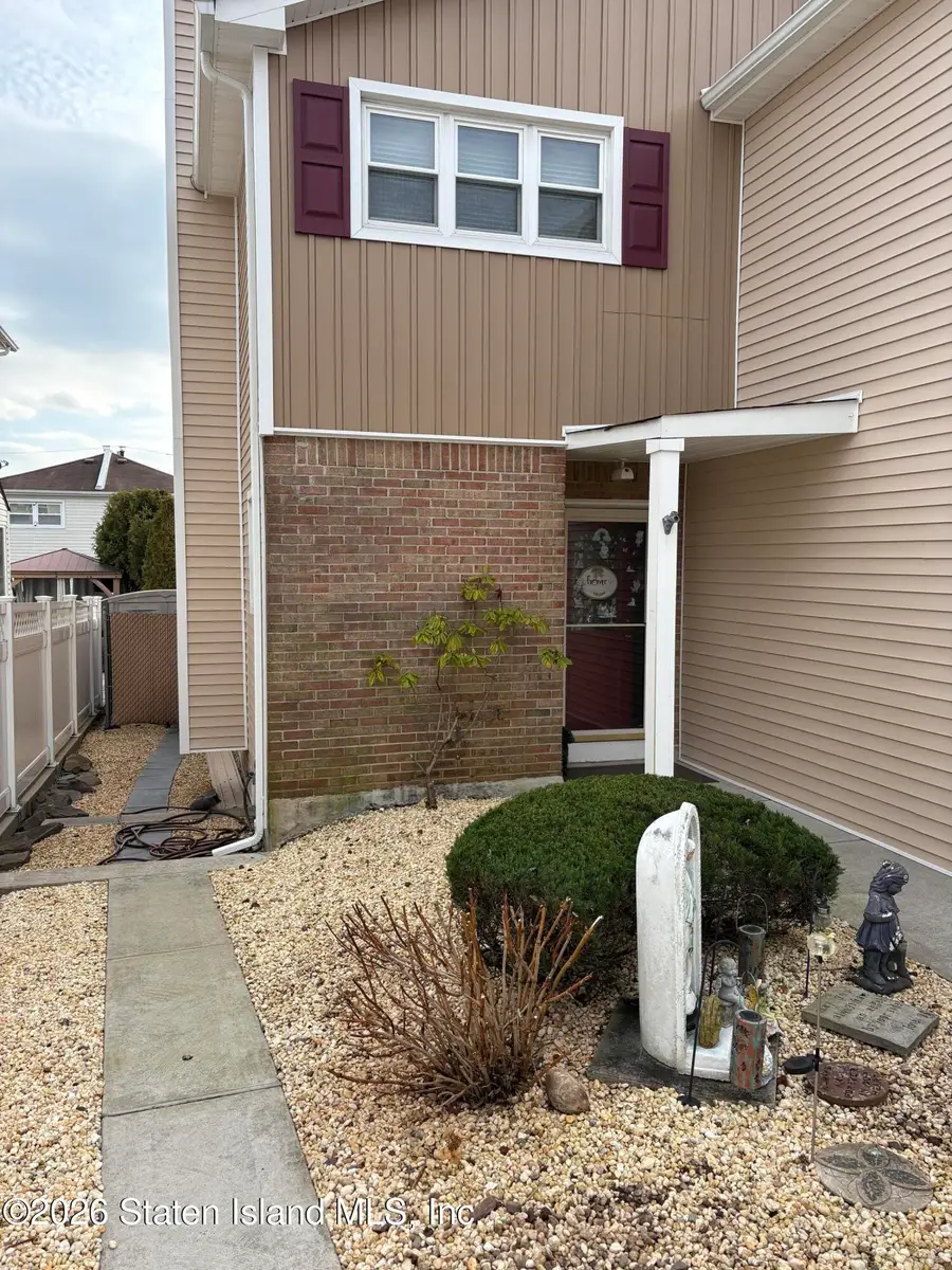 990 Sheldon Avenue, Staten Island, NY 10309 - Image #2