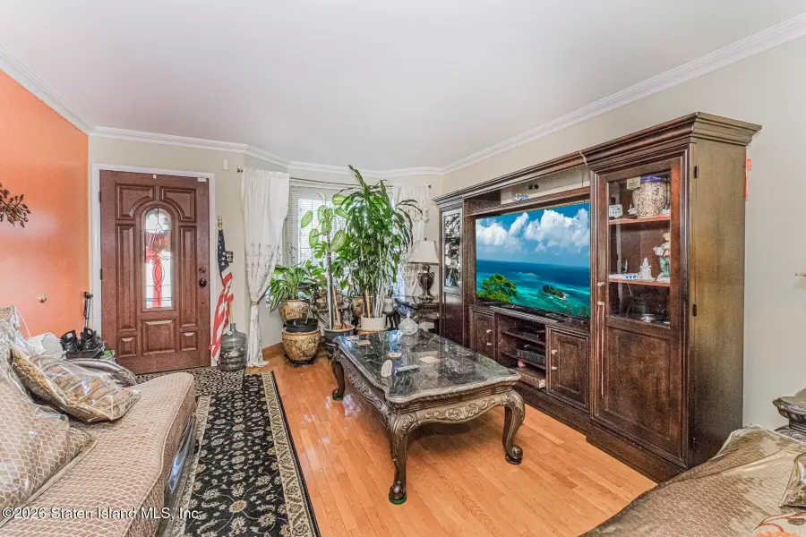 60 Northfield Court, Staten Island, NY 10303 - Image #3