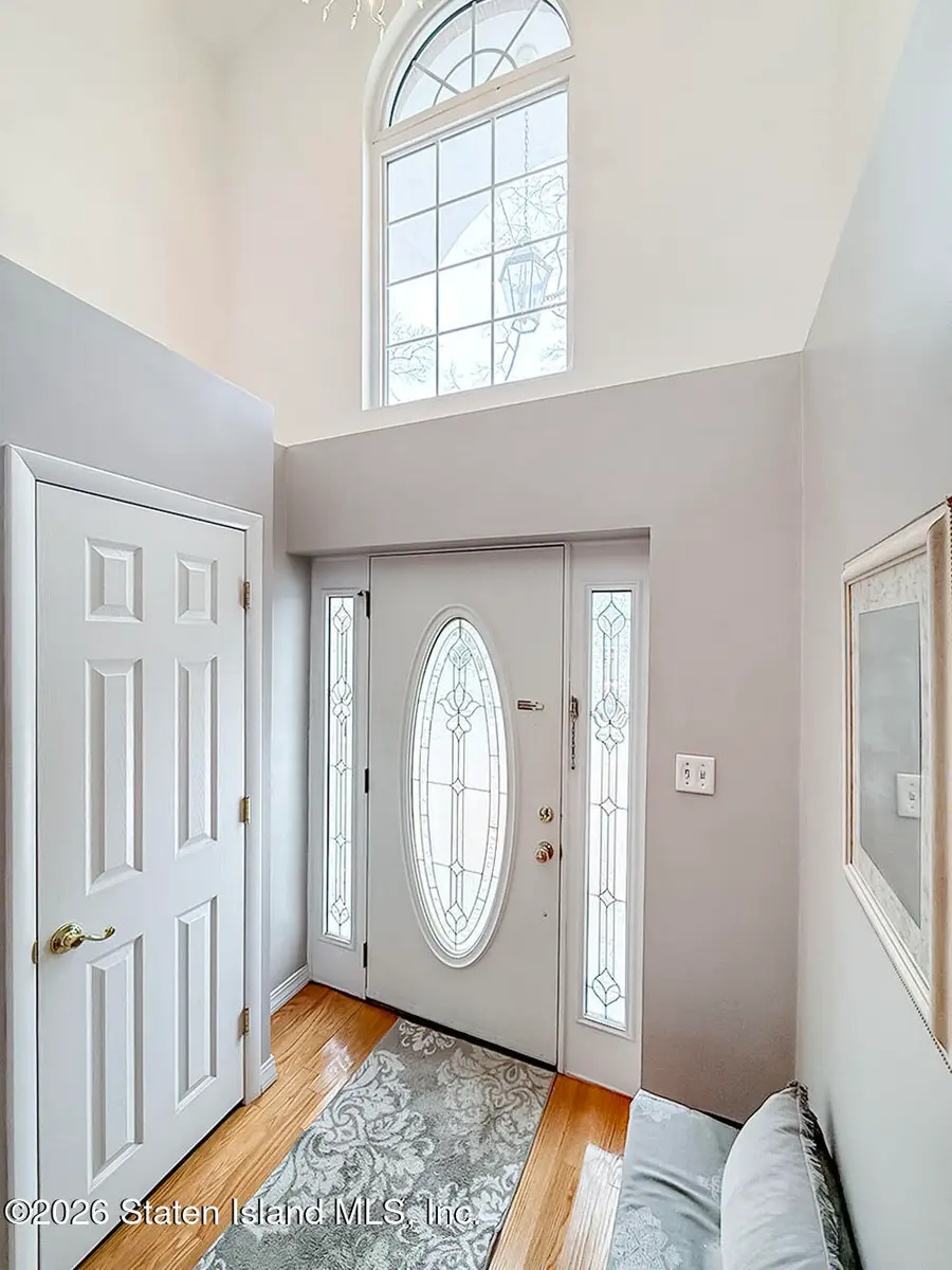 226 Hunter Avenue, Staten Island, NY 10306 - Image #2