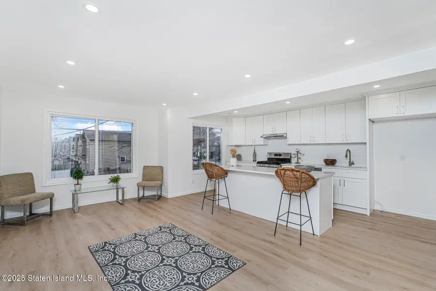 494 Winant Avenue, Staten Island, NY 10309 - Image #3