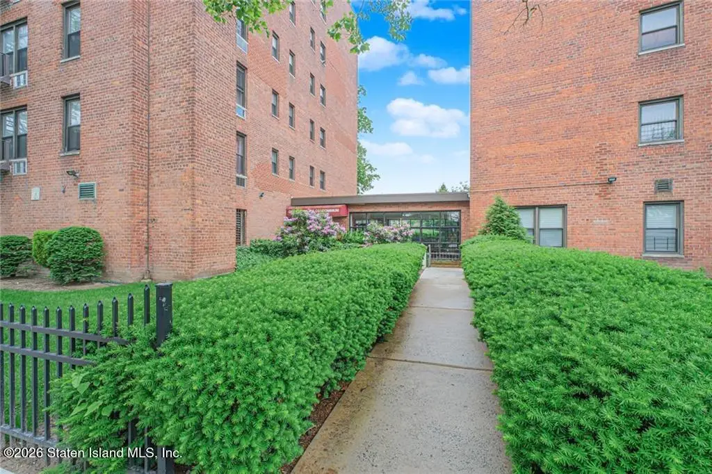 100 Colfax Avenue #6z, Staten Island, NY 10306 - #1