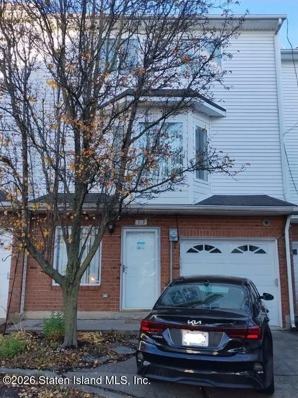319 Aspen Knolls Way, Staten Island, NY 10312 - Image #2