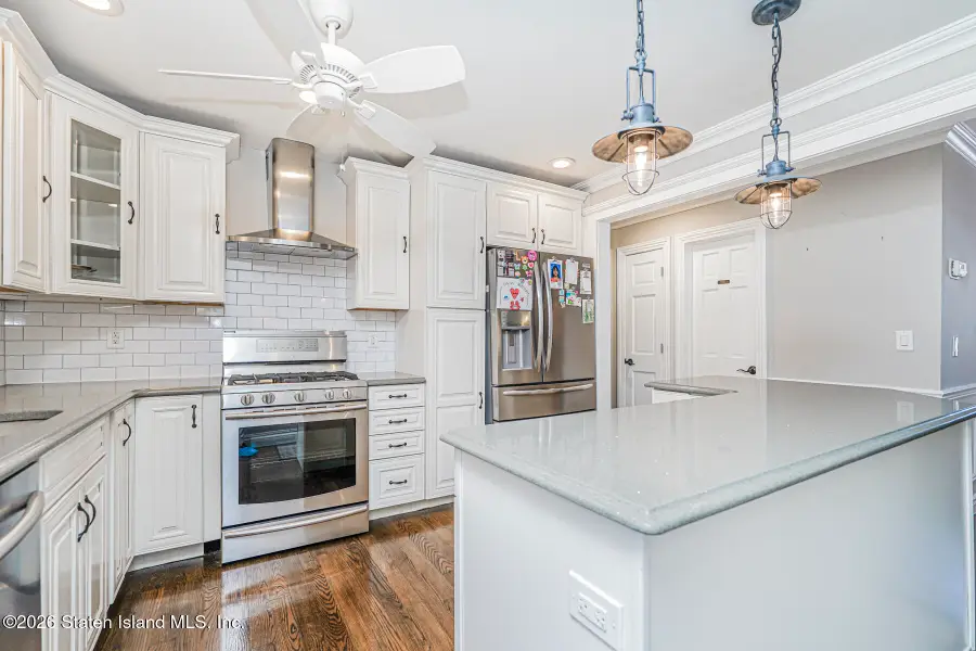 57 Joel Place, Staten Island, NY 10306 - Image #3