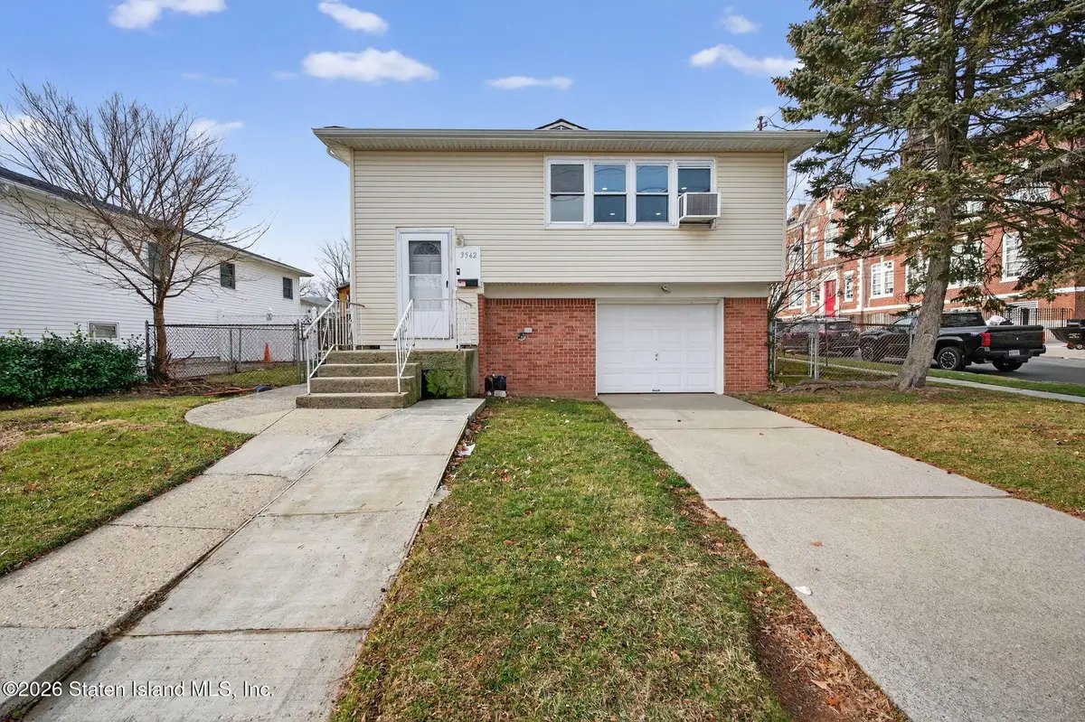 3542 Richmond Avenue, Staten Island, NY 10312 - Image #1