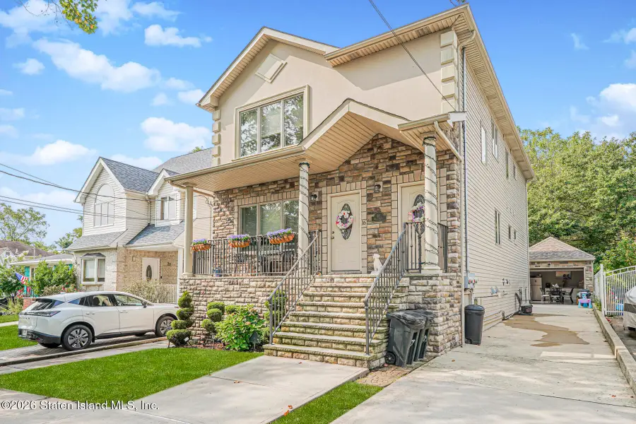 16 Allen Place, Staten Island, NY 10312 - Image #2