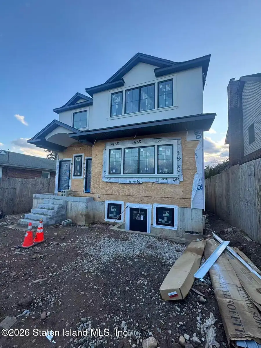 168 Otis Avenue, Staten Island, NY 10306 - Image #2