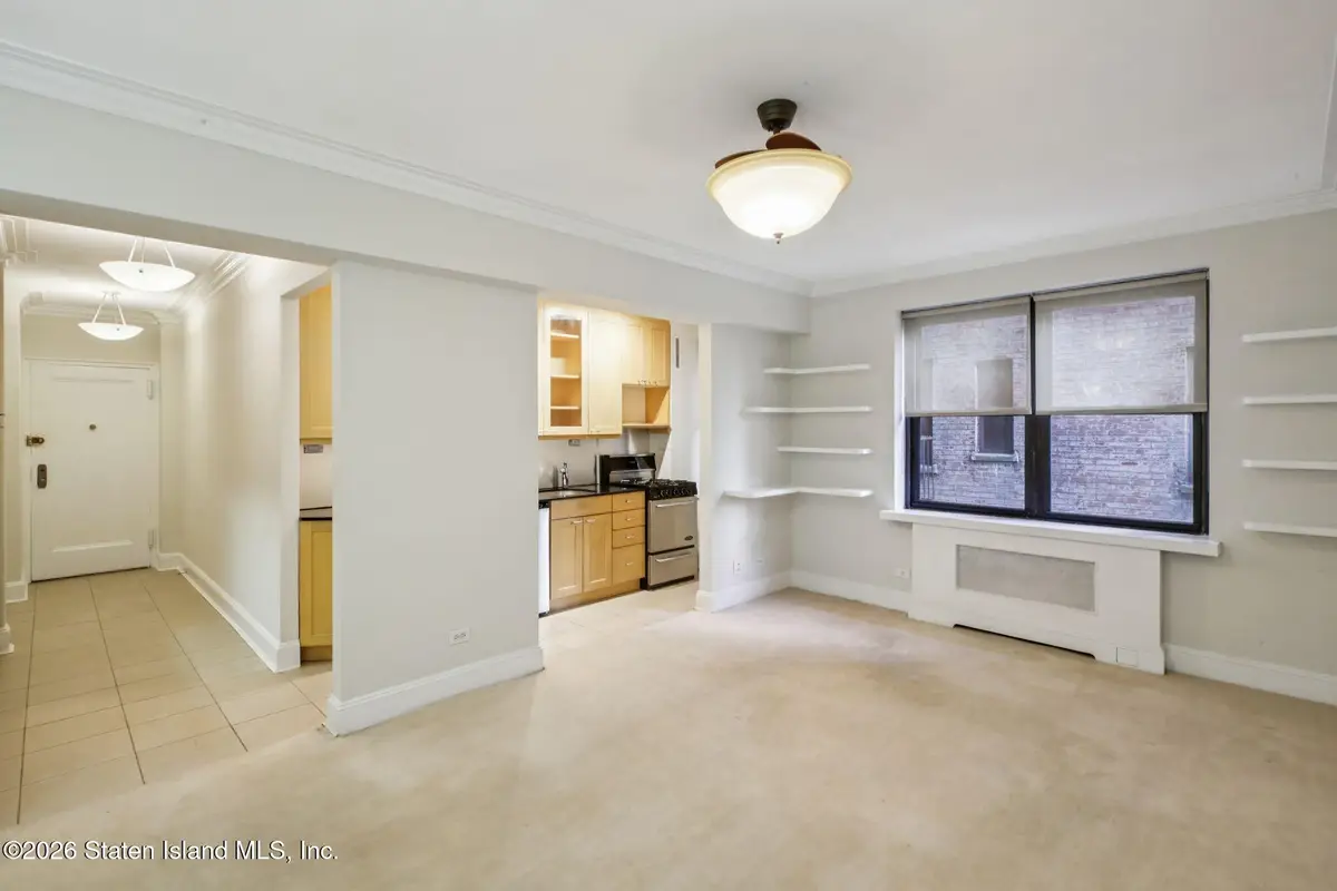 349 E 49th Street #2k, New York, NY 10017 - Image #1