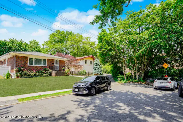 8 Piedmont Avenue, Staten Island, NY 10305 - #2