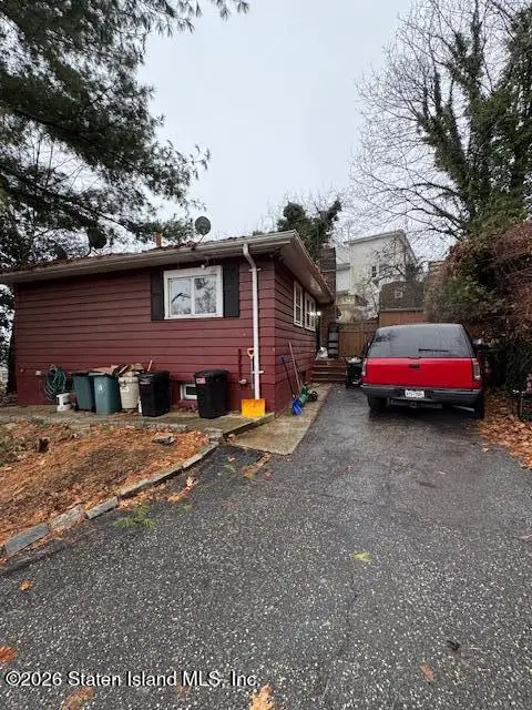 69 Longview Road, Staten Island, NY 10304 - Image #2