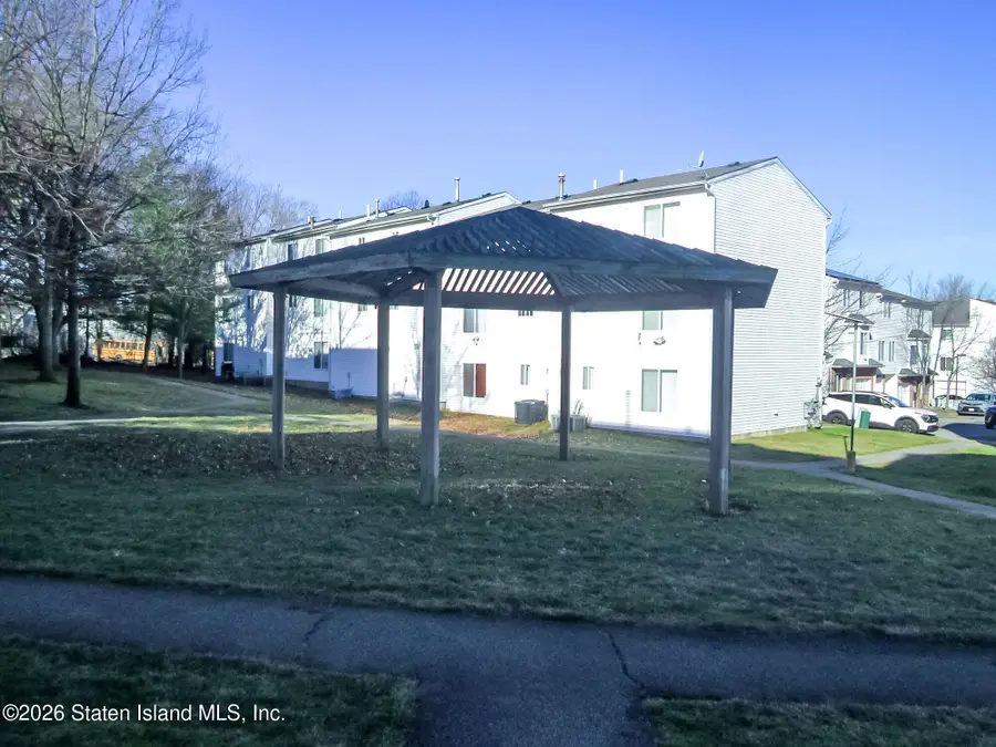 45 Jamie Lane, Staten Island, NY 10312 - Image #3