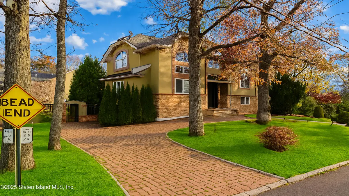 172 Coventry Road, Staten Island, NY 10304 - Image #1