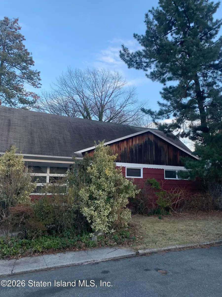 17 Carolina Place, Staten Island, NY 10314 - Image #2