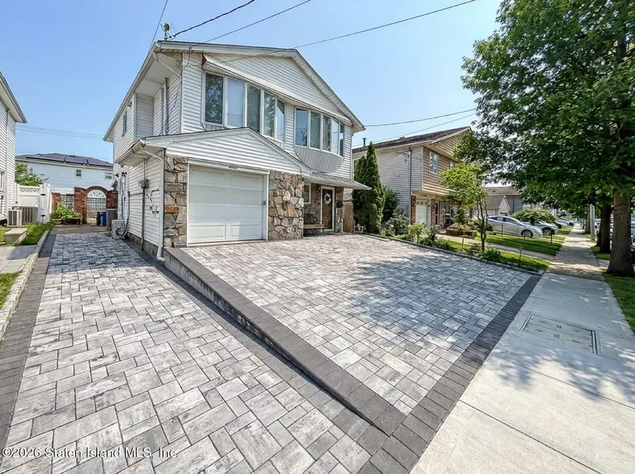 11 Firth Road, Staten Island, NY 10314 - Image #2