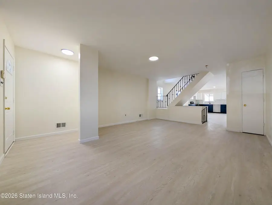 264 Lander Avenue, Staten Island, NY 10314 - Image #3
