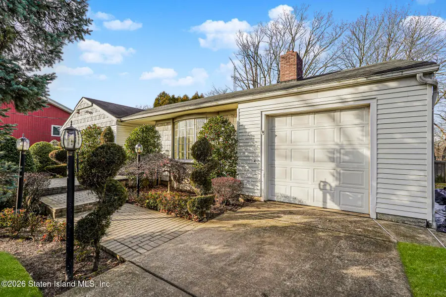 35 Rice Avenue, Staten Island, NY 10301 - Image #3