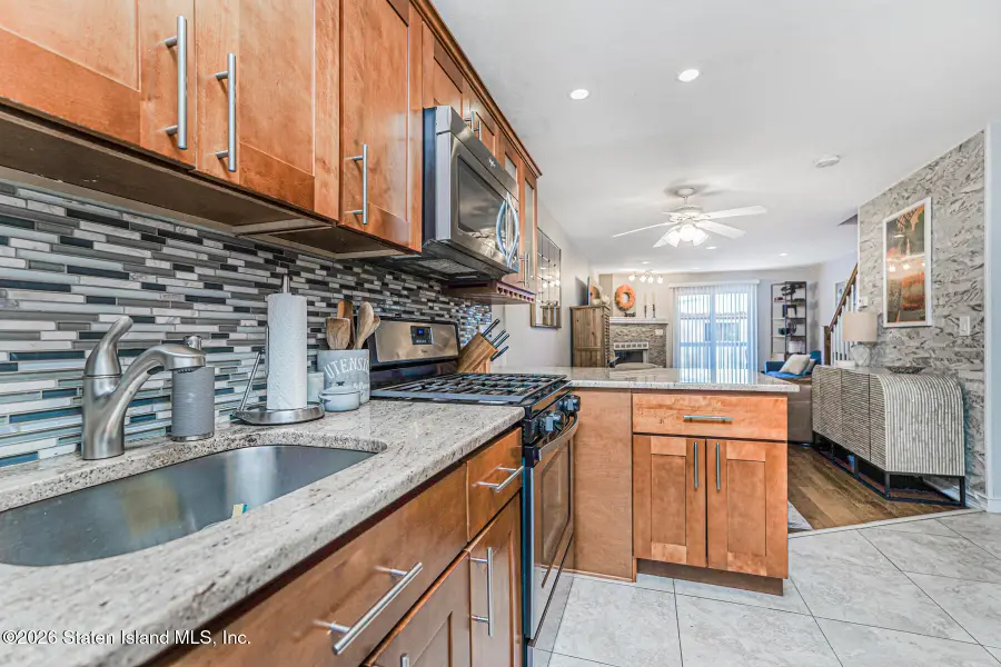 112 Rosedale Avenue, Staten Island, NY 10312 - Image #3