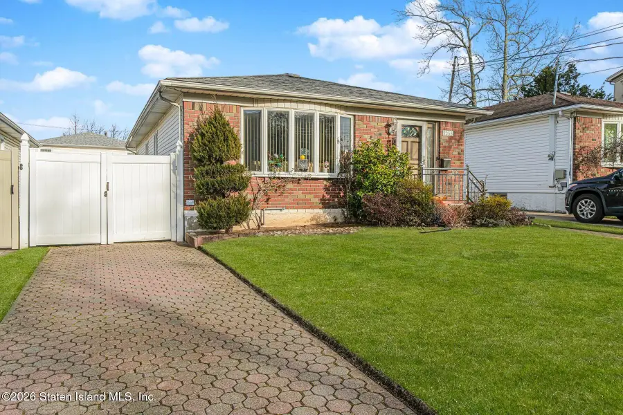 1355 Arden Avenue, Staten Island, NY 10312 - Image #2