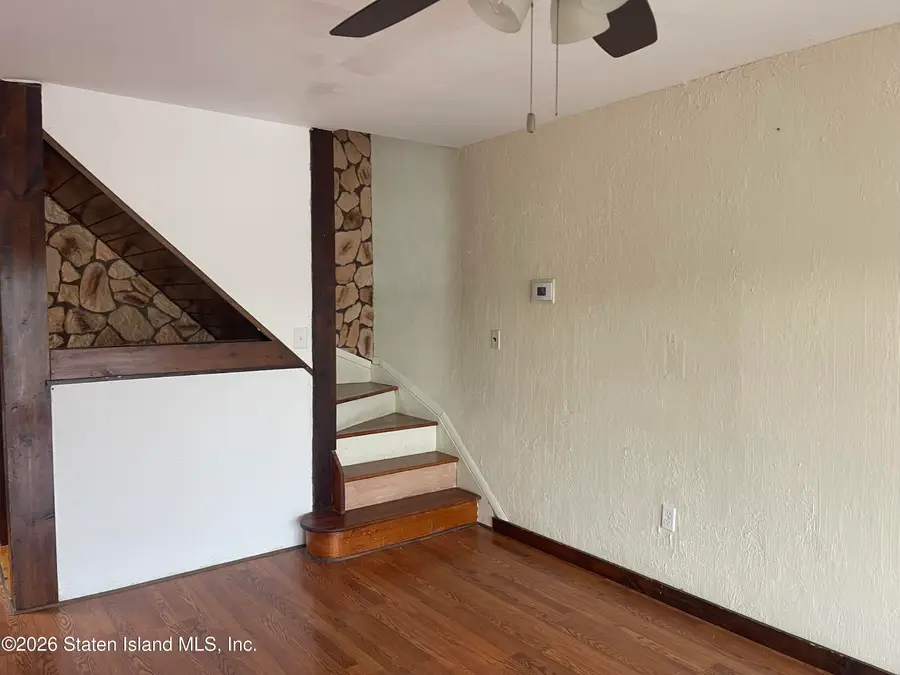 140 Hett Avenue, Staten Island, NY 10306 - Image #2
