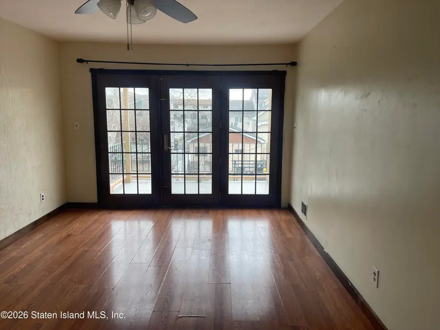 140 Hett Avenue, Staten Island, NY 10306 - Image #3