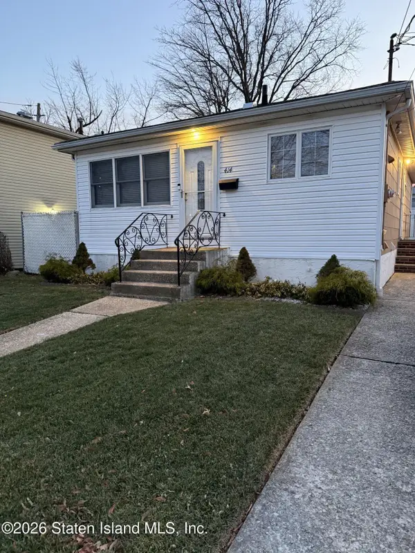 414 Lyndale Avenue, Staten Island, NY 10312