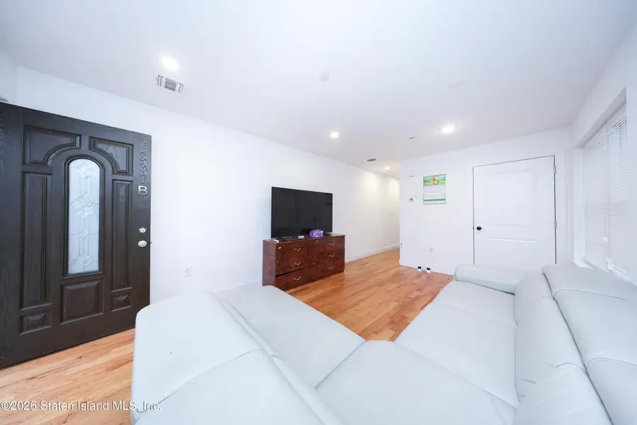 337b Hunter Avenue, Staten Island, NY 10306 - Image #3