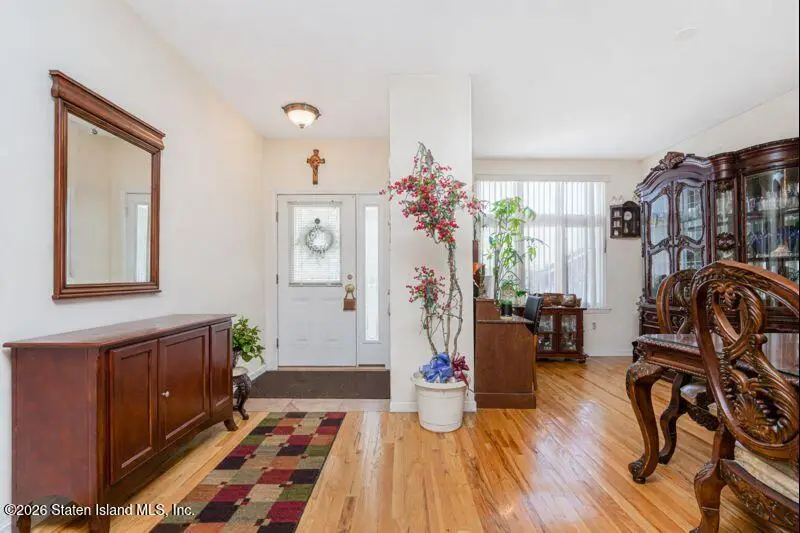 16 Colon Avenue, Staten Island, NY 10308 - Image #3
